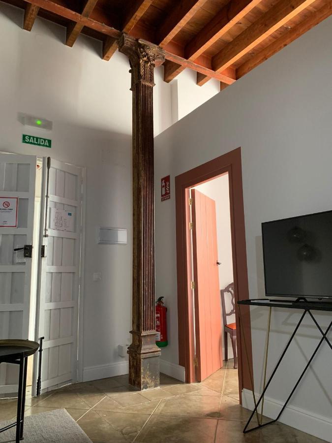Aparthotel Hospederia Santa Clara Utrera Esterno foto
